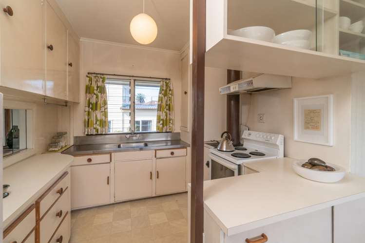 22 Boyd Avenue Mangere Bridge_5