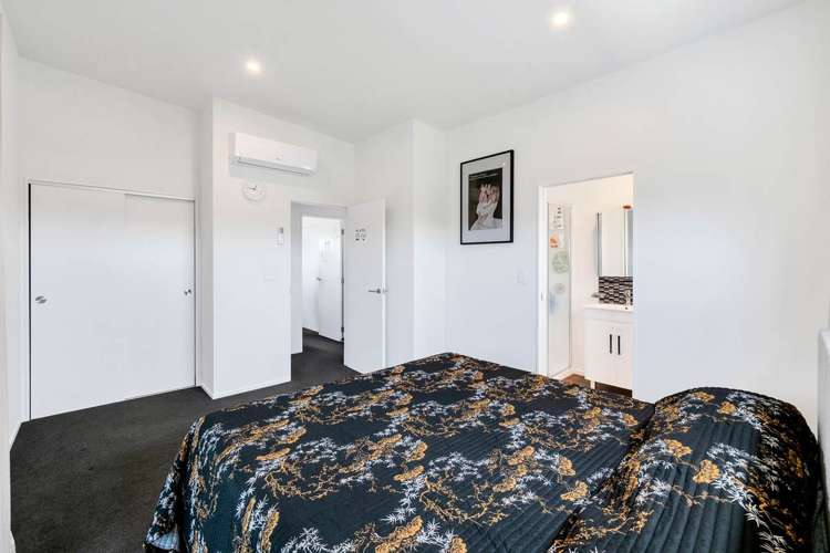 4337 Great North Road Glendene_9