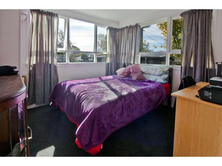 12 Grants Road Marchwiel_11