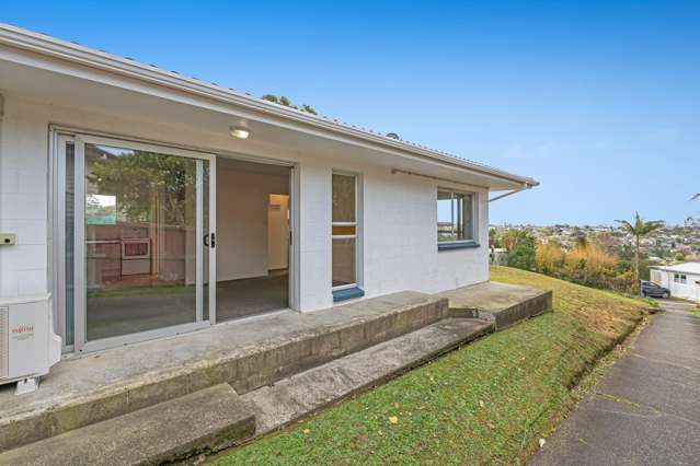 2/587 Glenfield Road Totara Vale_4