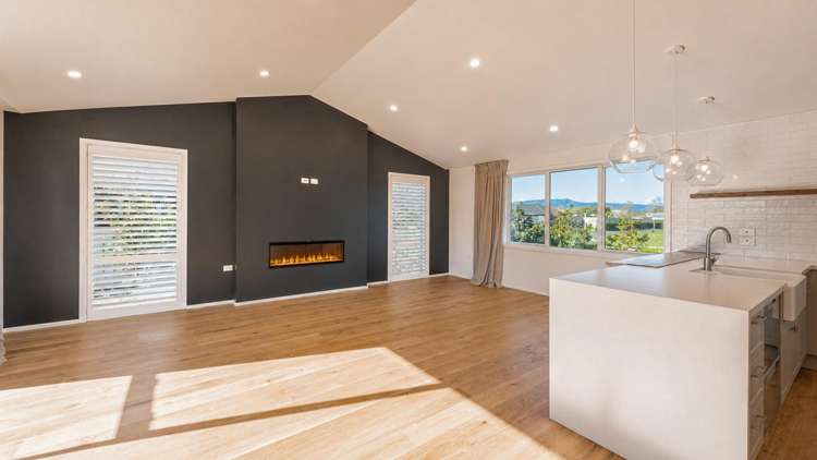 8 Peakedale Drive Matamata_12