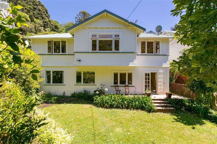 8 Fitzroy Street Wadestown_0