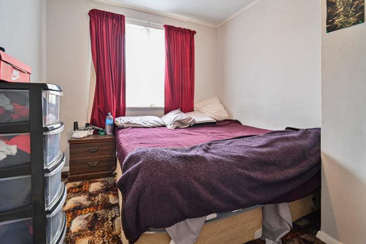 301 Ruru Place Camberley_12