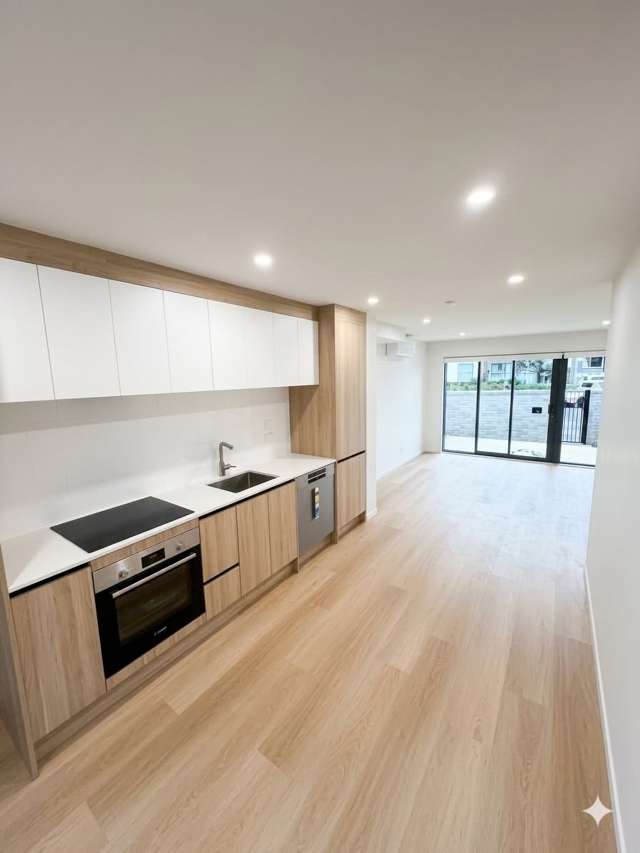 3-Bedroom Townhouse in Desirable Beerescourt, Hamilton - $700/Week