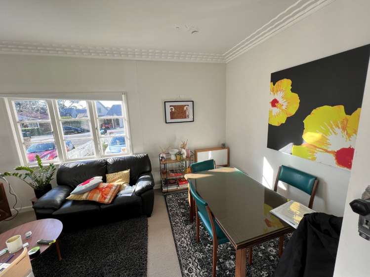 2/514 Point Chevalier Road Point Chevalier_5