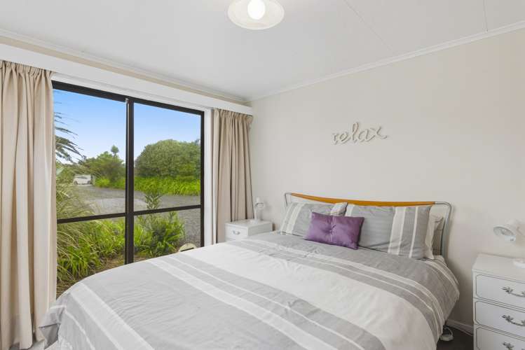 5 Norna Grove Waikawa Beach_16