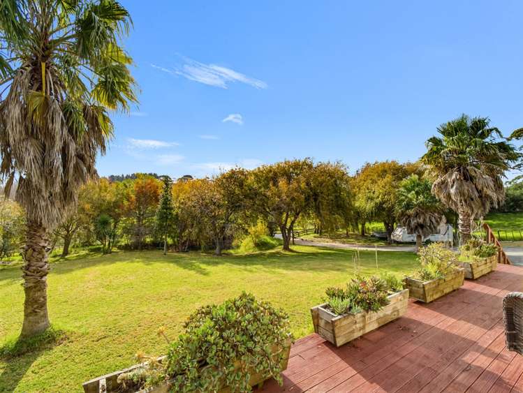 2257 South Head Road Helensville_18
