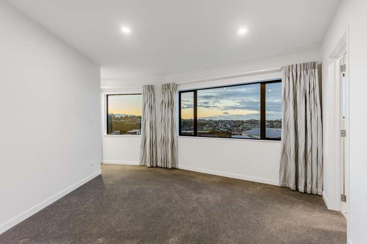 16 Moki Place Long Bay_10