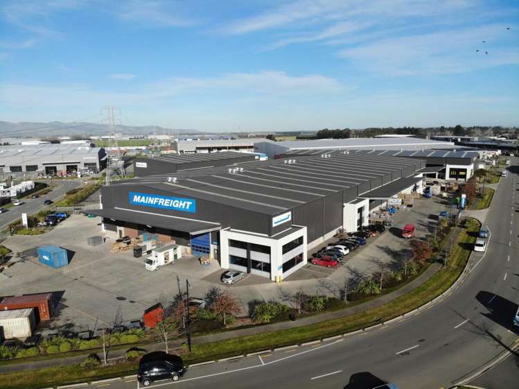 1/8 Islington Ave Islington_1