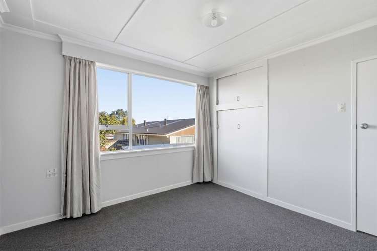 206 Kelvin Street Avenal_10