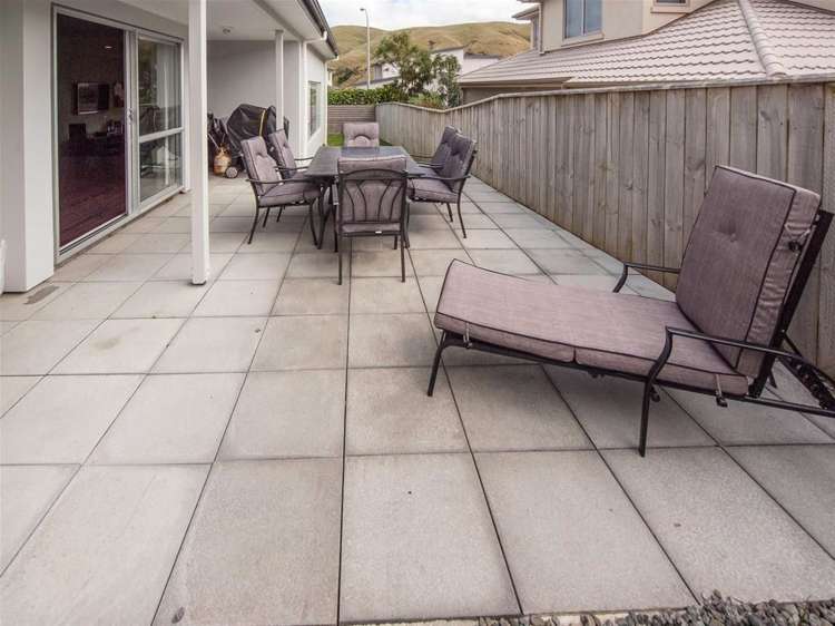 7 Didsbury Grove Churton Park_18