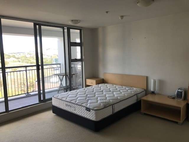 1313/1 Parliament Street 10015_3