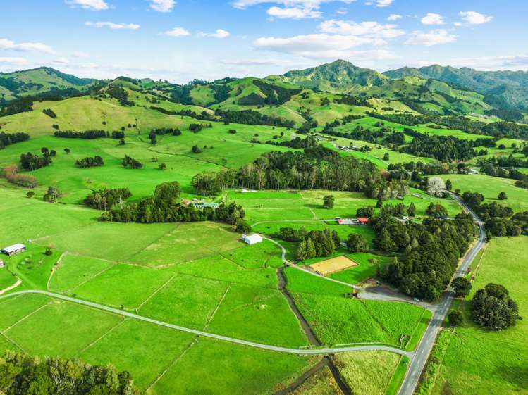 327 Tangihua Road Maungakaramea_28