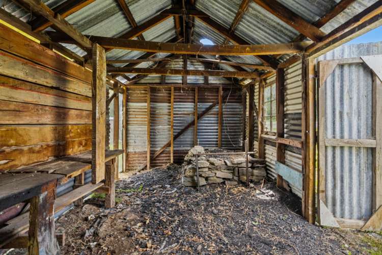 1135 Garston-Athol Highway Athol_32