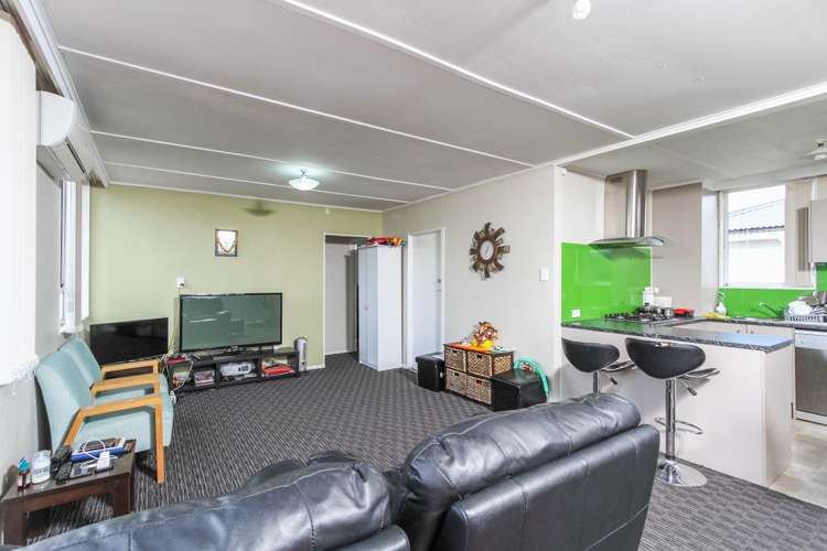 15/31 Blease Street New Lynn_3