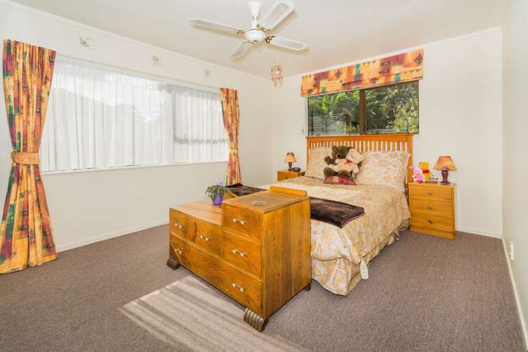 2/294 Birkdale Road Birkdale_9