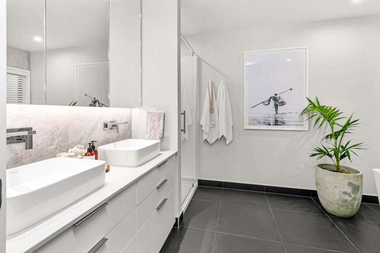 4 Papa Orchard Drive Kumeu_12