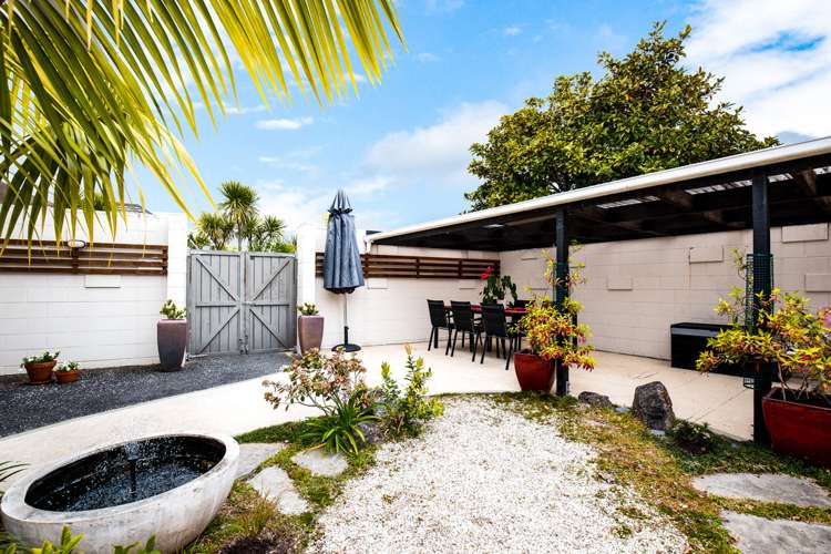 1/18 Holdaway Avenue Northcote_7