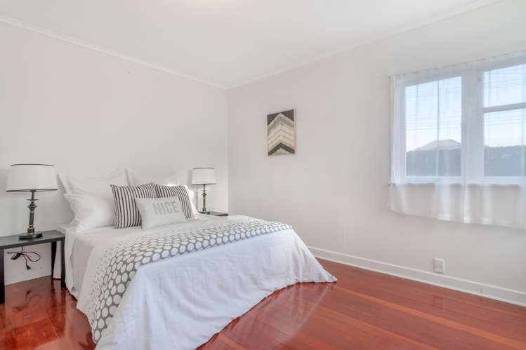 1/4031 Great North Road Glen Eden_8