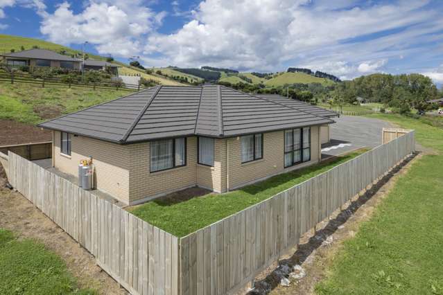 1 Colin Drive Paeroa_1