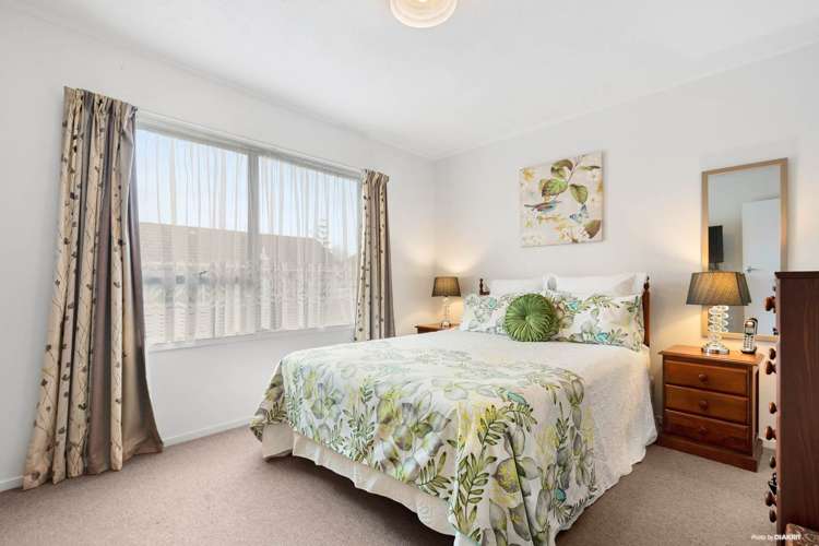 1/14 Scarlock Avenue Browns Bay_9