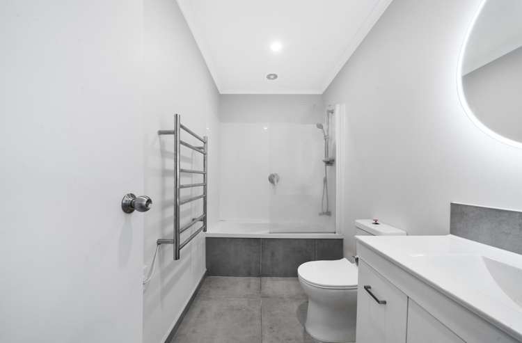 16 Kutukutu Street Takanini_11