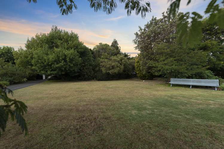 1083 Kahikatea Flat Road Waitoki_16