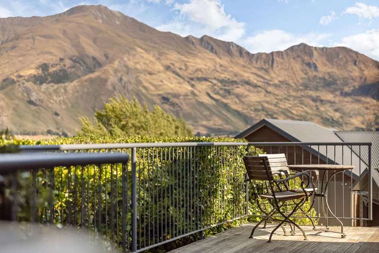 74 Kings Drive Wanaka_24