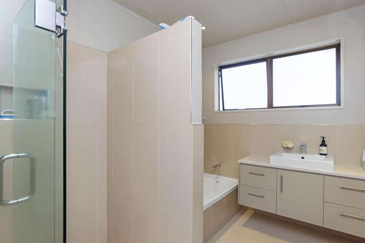 157 Middle Road Allenton_24