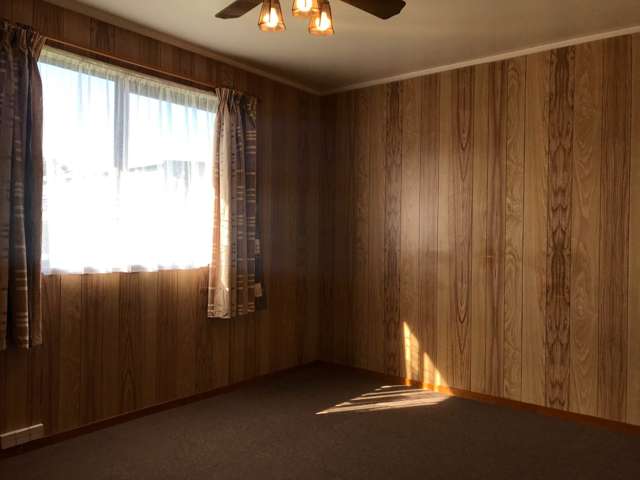 2/202 Waitemata Drive Ranui_1