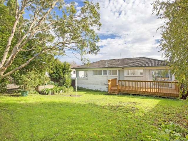 24 Archmillen Avenue Pakuranga Heights_1