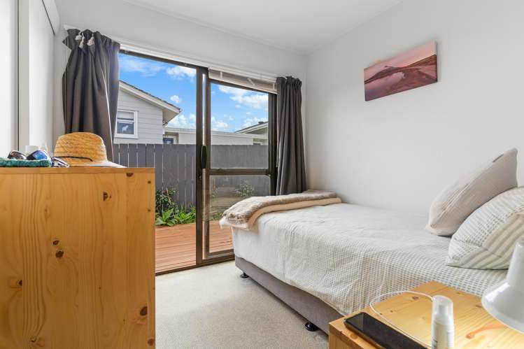 2/1 Recreation Drive Birkenhead_13