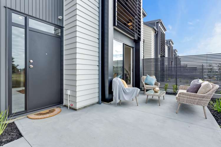 15 Glidepath Road Hobsonville_7