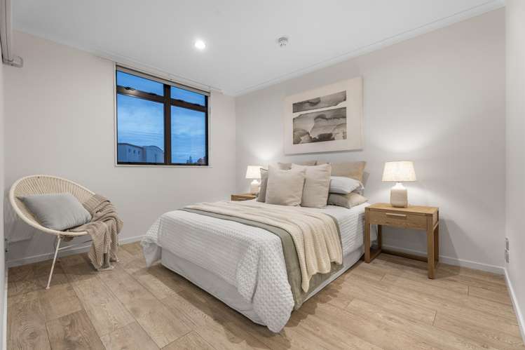 A516/176 Broadway Newmarket_6