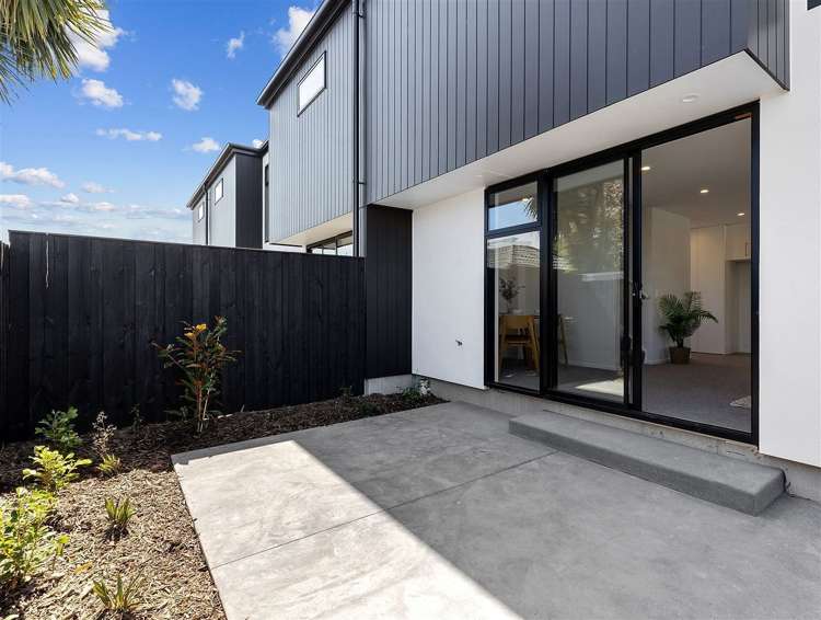 3/89 Avalon Street_0