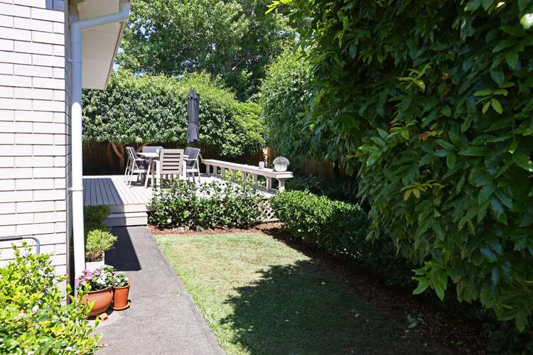 2/22 Septimus Place Henderson_15