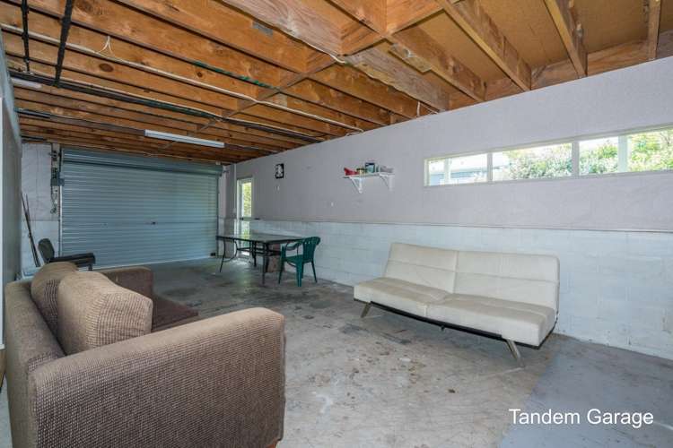 24 Harbour View Road Leigh_12