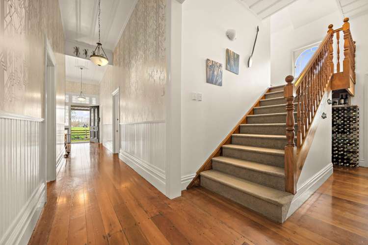 2179 State Highway 16 Helensville_5