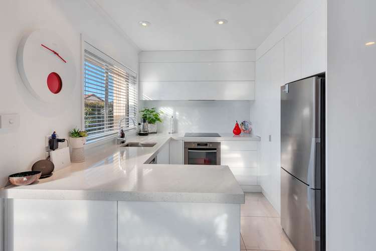 15 Russett Grove Henderson_21