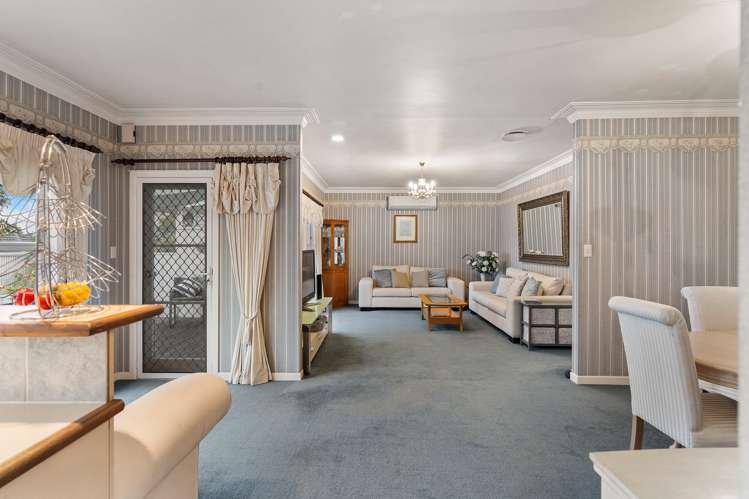 85 Golf Road New Lynn_6