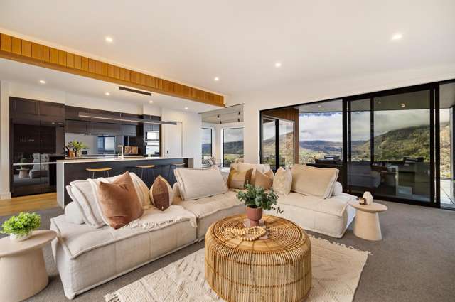 6 Florence Close Queenstown Hill_2