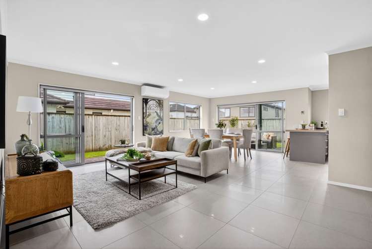 28 Pickaberry Avenue_5