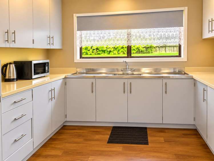34C Rosella Road Mangere East_7