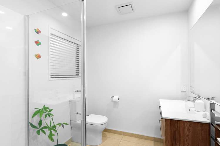 2/484 Manchester Street Saint Albans_11