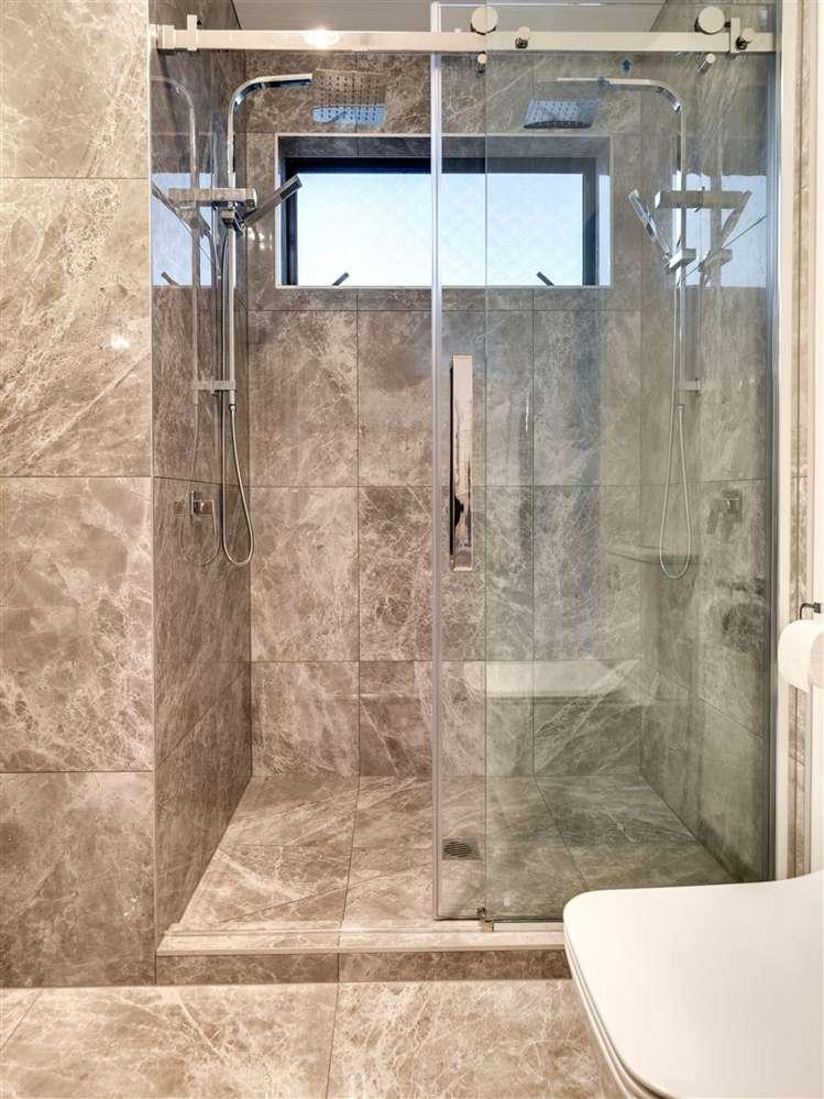 6 Brusio Drive Wigram_26