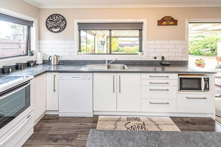 10 Kakaho Drive Tawhero_5