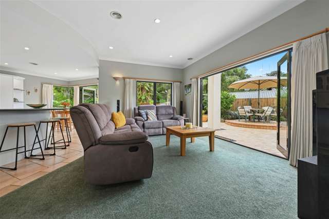 17 Millthorpe Crescent Pukete_4