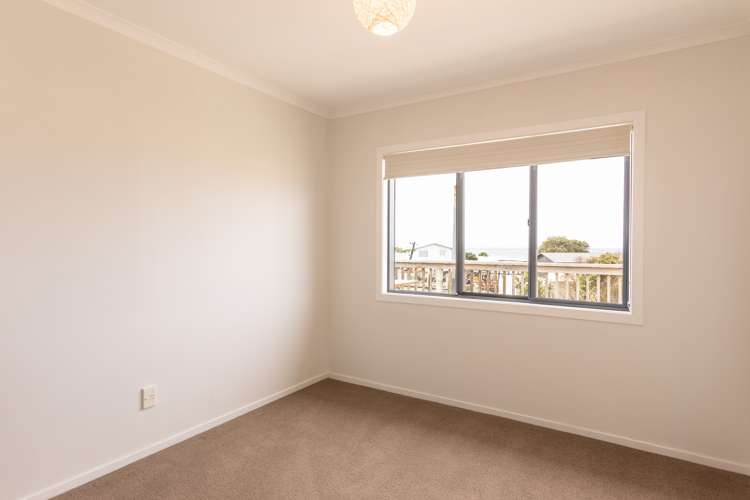 84 Akitio Esplanade Pongaroa_14