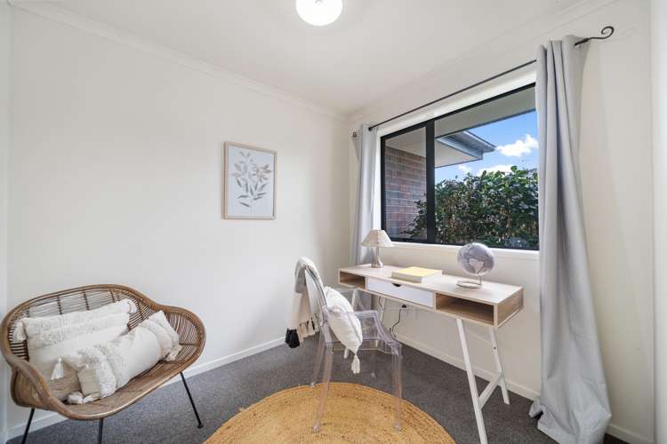 13 Les Fisher Place Pukekohe_13