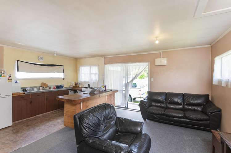 10 Raumati Street Matawai_9
